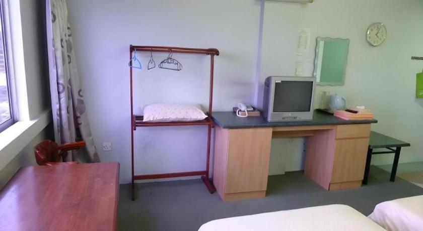 Hotel Hung Hung Kuching Esterno foto