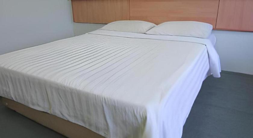 Hotel Hung Hung Kuching Esterno foto